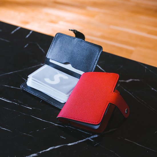 Cardholder for 24 cards in leather - Click Image to Close