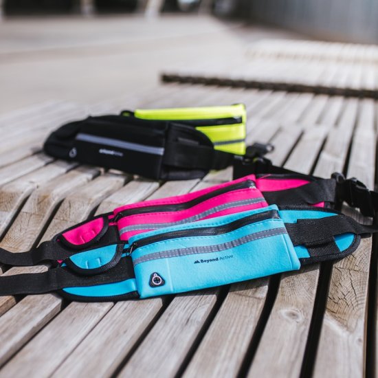 Waist belt for running with reflex - Click Image to Close