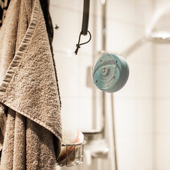 Waterproof speaker - Bluetooth - Click Image to Close