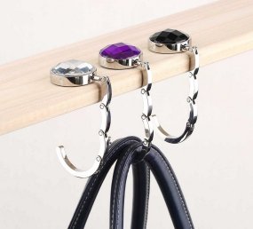 Bagholder in jewelry-design