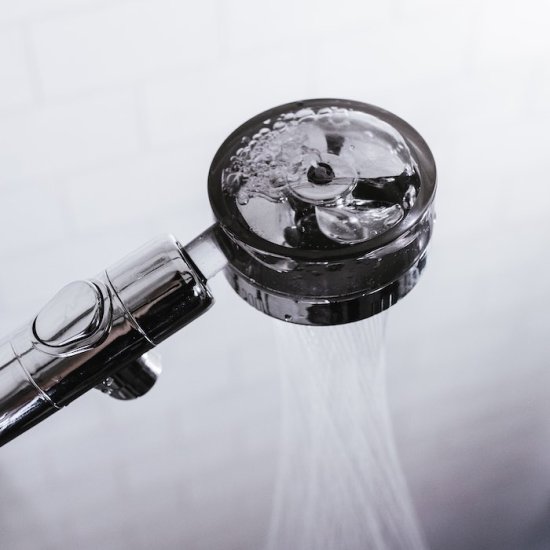 The high-pressure showerhead that saves water - Click Image to Close