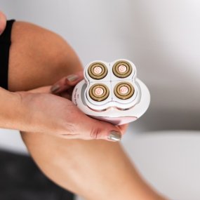 Epilator for gentle hair removal