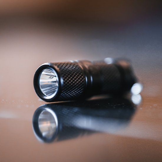 Mini-flashlight USB (Waterproof) - Click Image to Close
