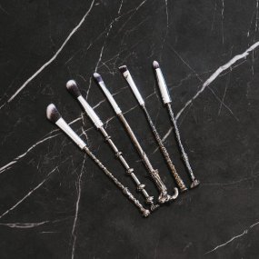 Best selling makeup brushes wizard