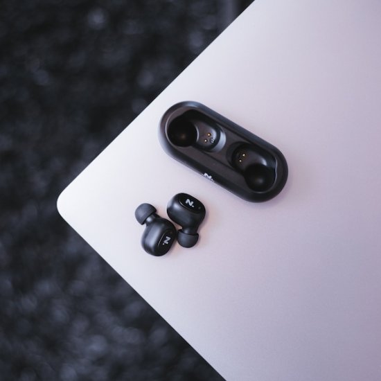 True Wireless headphones - Nord-ic - Click Image to Close