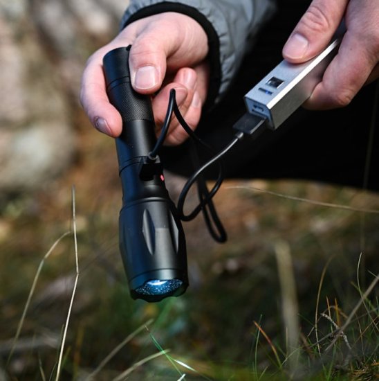 LED Flashlight - Rechargeable (USB) - Click Image to Close