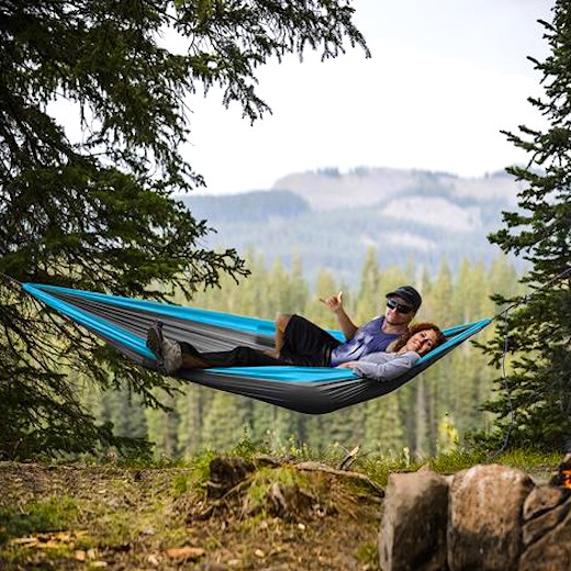 2-Person Lightweight Portable Nylon Hammock - Click Image to Close