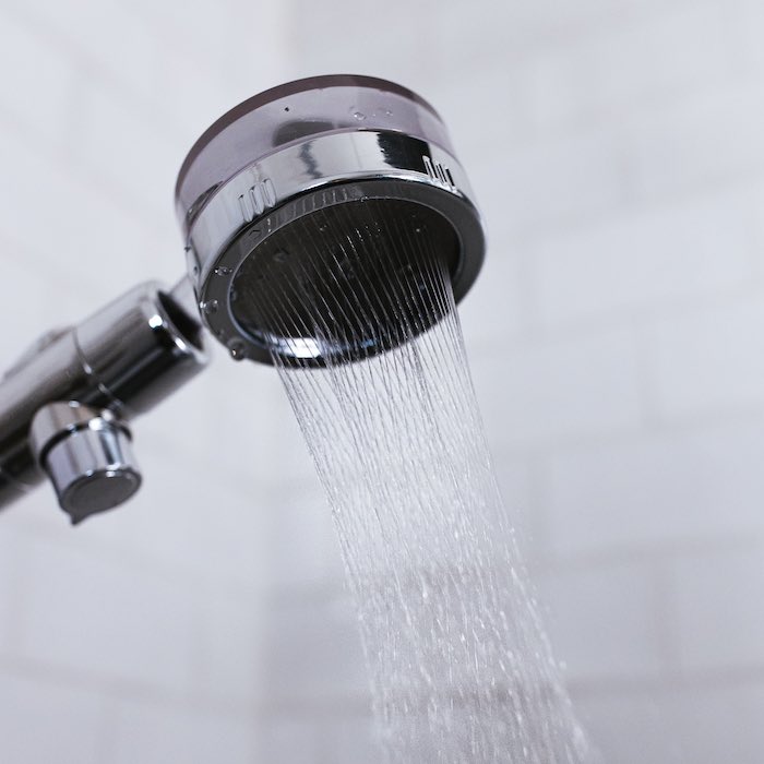 The high-pressure showerhead that saves water