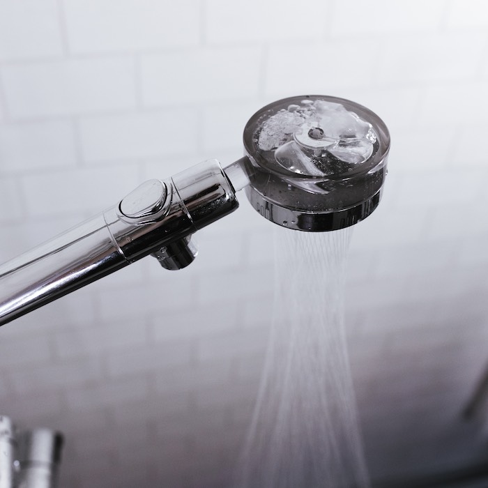 The high-pressure showerhead that saves water