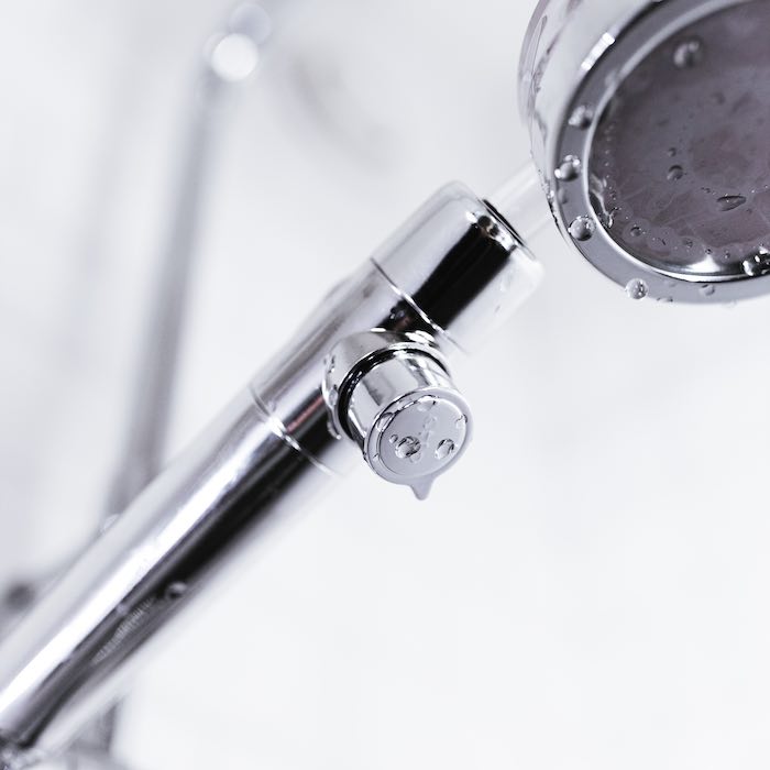 The high-pressure showerhead that saves water