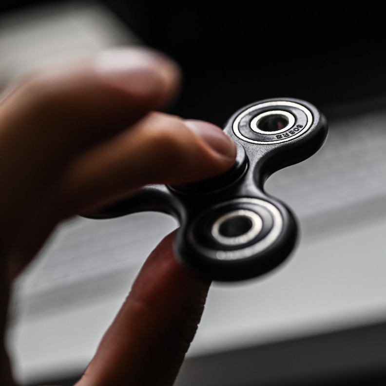 Fidget Spinner ( Hand Spinner )