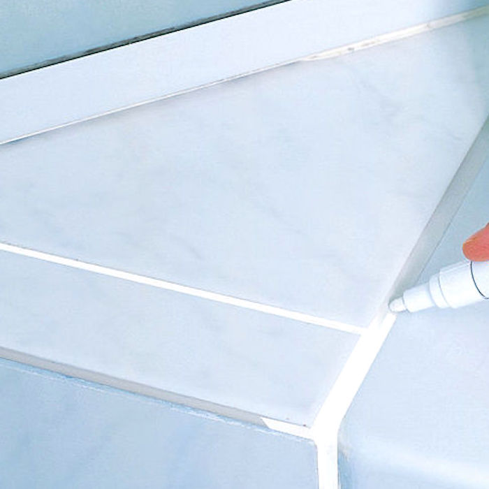 Grout pen for tiles