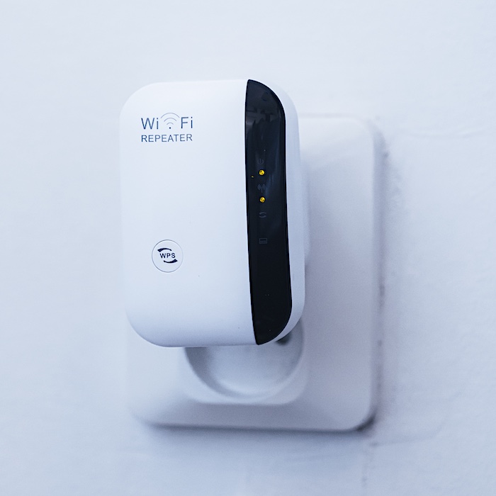 WiFi repeater