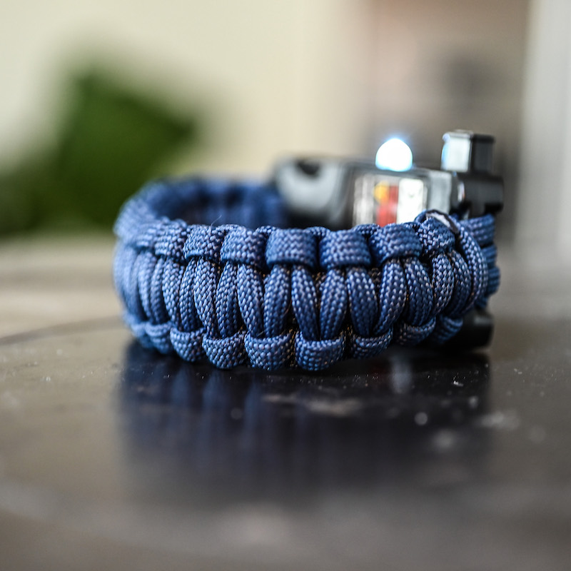 Survival bracelet