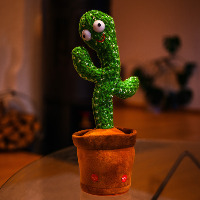 Dancing Cactus with USB