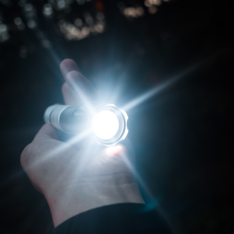Tactical flashlight