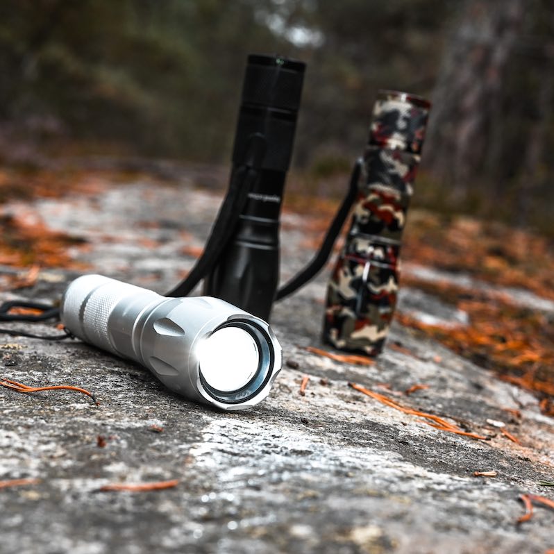 Tactical flashlight