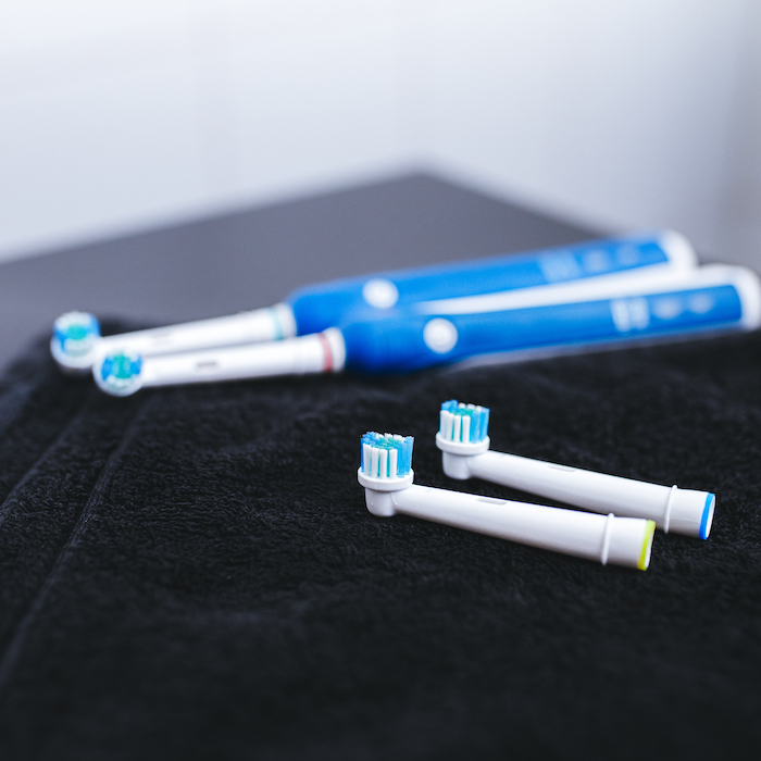 Toothbrush heads compatible with Oral-B (8-pack)