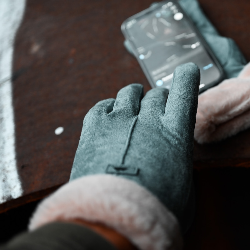 Lined touch gloves for ladies