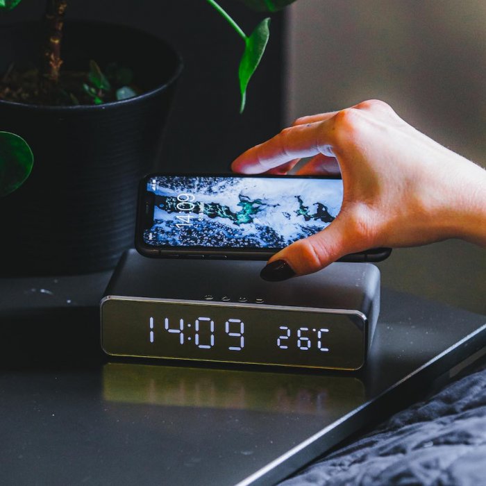 Digital alarm clock with Qi charger