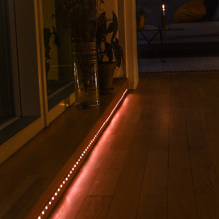 Self-adhesive LED-loop (3 m)